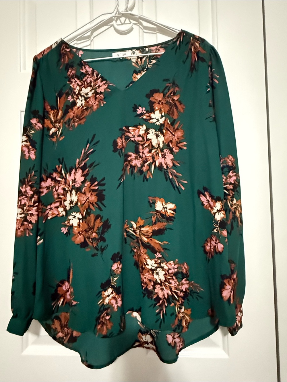 Maurices Green Floral V-Neck Blouse